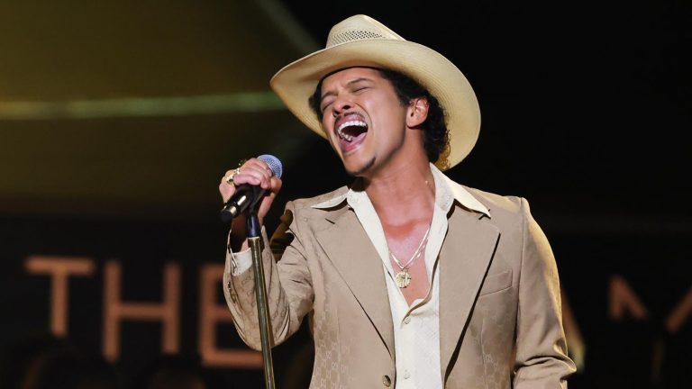 Bruno Mars Consolida su Reinado en Listas con Nuevo Hito Histórico