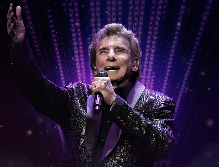 Barry Manilow en el escenario durante una de sus actuaciones en Las Vegas.