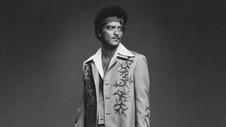 Bruno Mars Cautiva MetLife Stadium con su ‘Romantic Tour’