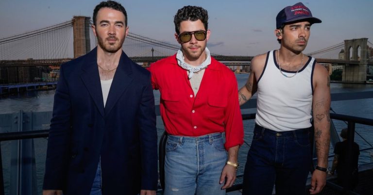 Jonas Brothers Liderarán Espectáculo de Medio Tiempo en Juego de la NFL en Melbourne